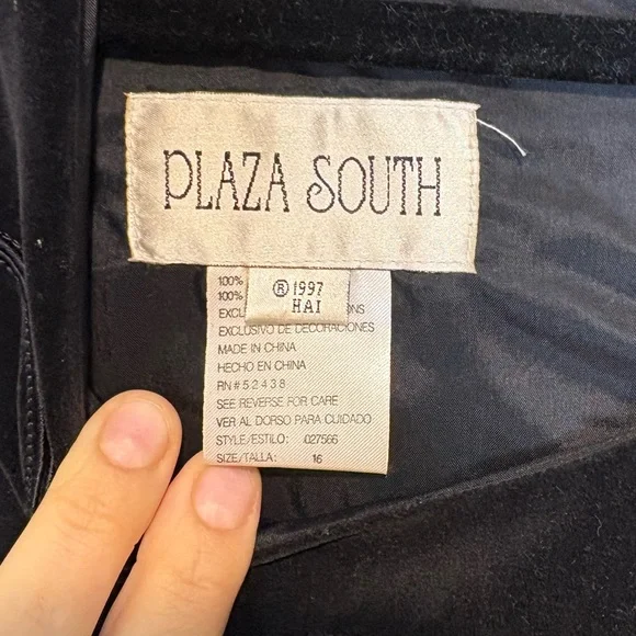 NWT Plaza South vintage Velvet Dress - Black - Picture 4 of 5